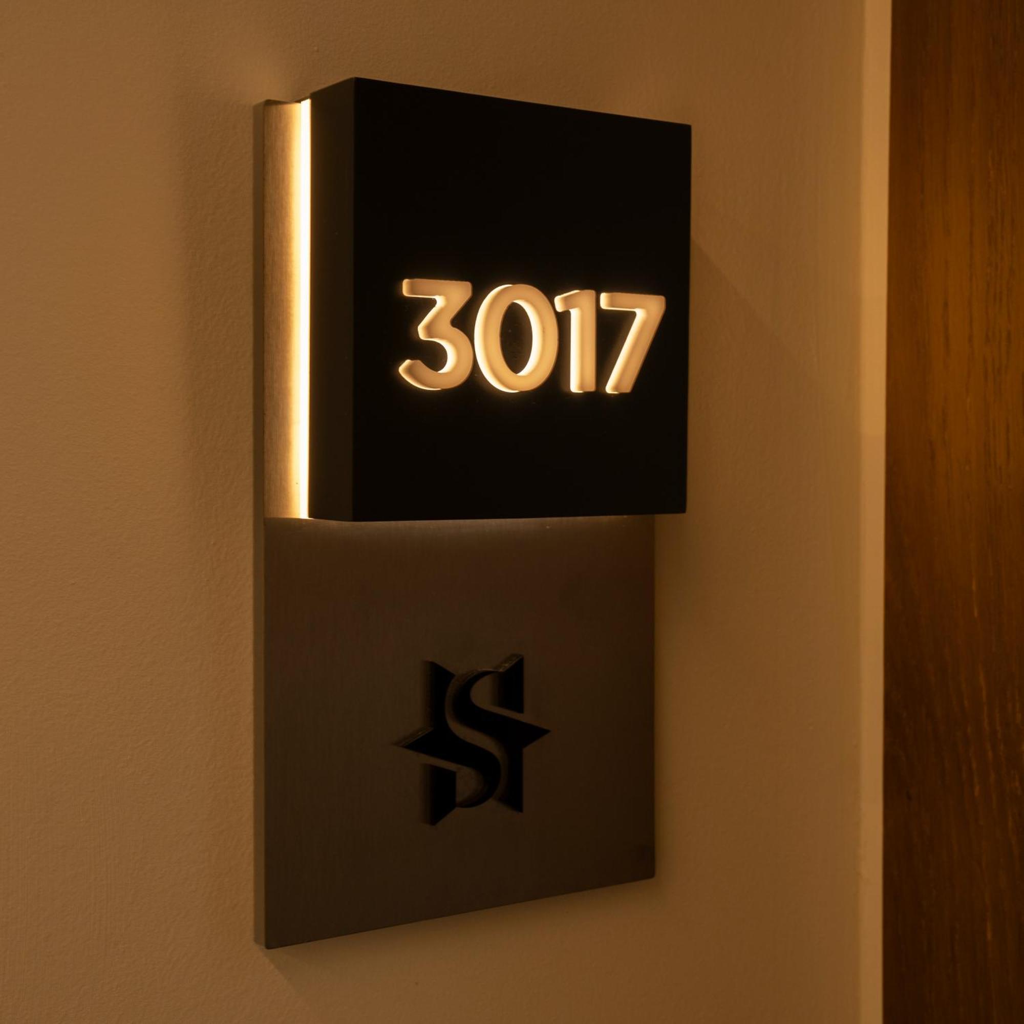 Star Hill Hotel プリシュティナ エクステリア 写真